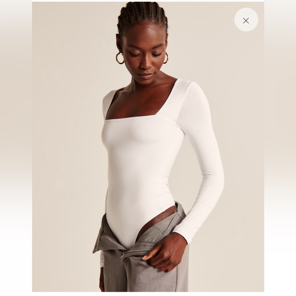 NEW Abercrombie & Fitch Long-Sleeve Seamless Fabric Squareneck Bodysuit White XL